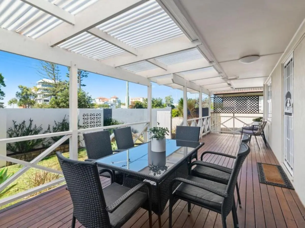 Bilinga Beach Break Villa 0*,  Australia